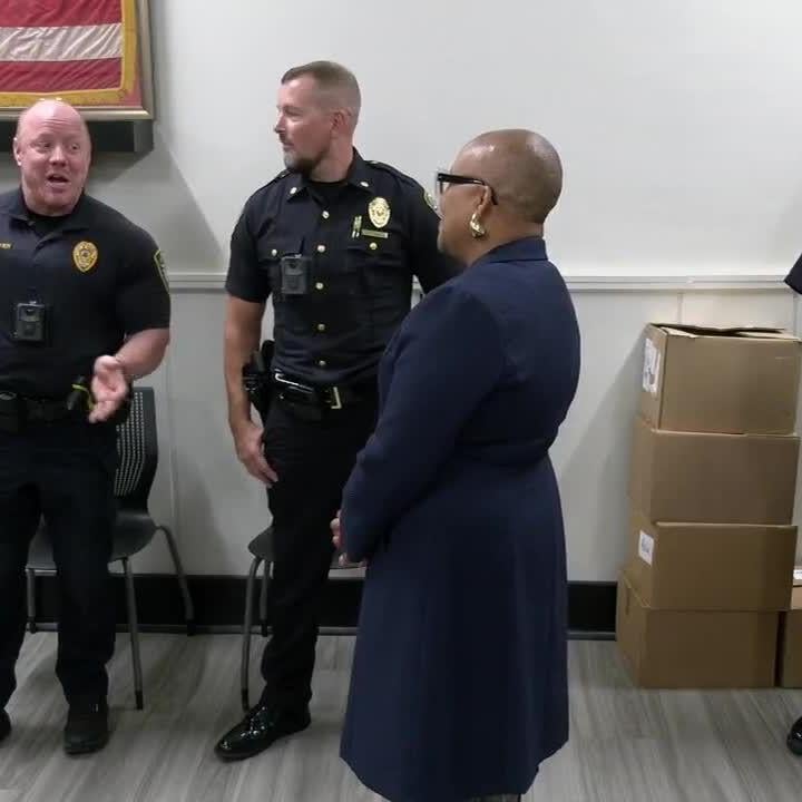 Jefferson County prosecutor discusses youth violence, early release of felons at town hall